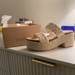 Brand new Steve Madden Raffia Wedged Sandal.